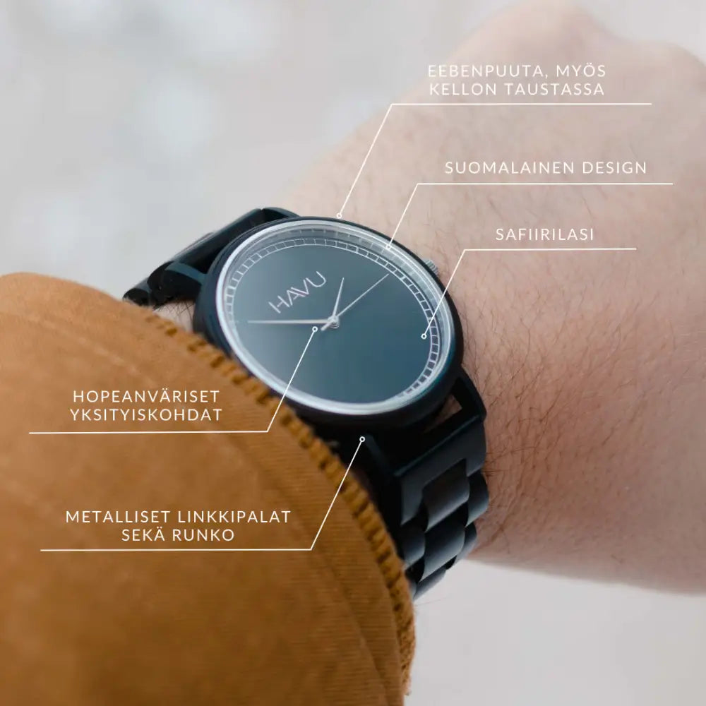 Havu Watches Virta 38mm musta rannekello tummanharmaalla kellotaululla ja hopeanvärisillä osoittimilla
