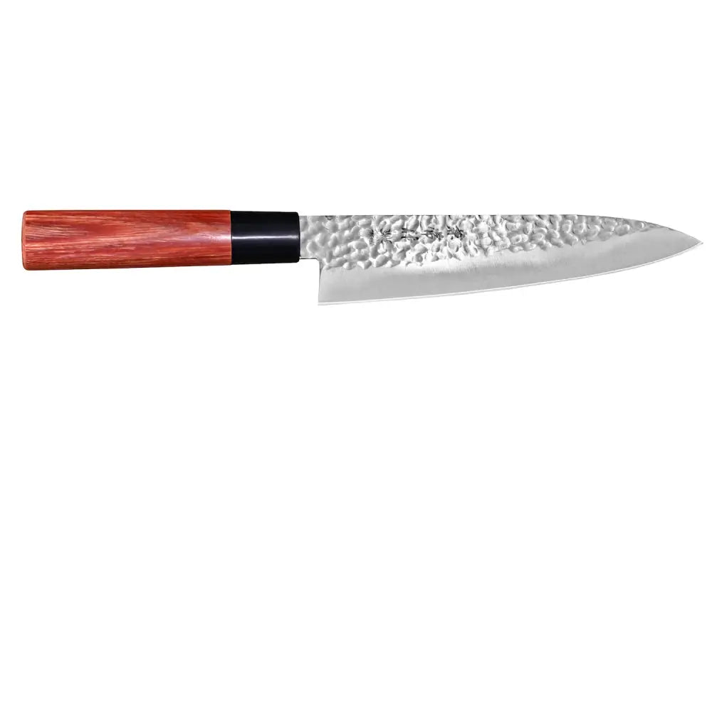 Kanetsune seki kc-950 kokkiveitsi 18 cm on tyylikäs vasaralävistetystä ruostumattomasta teräksestä valmistettu veitsi, jossa on rikas punertavanruskea puukahva ja musta kädensija