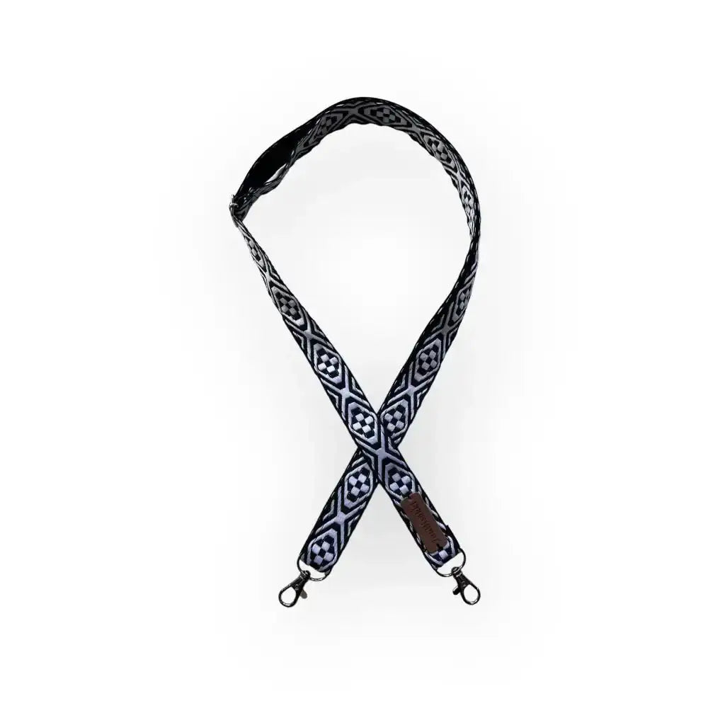 Laukun olkahihna - kapea musta - mustavalkoinen / hopea - wildpoint outdoors retkeilyvarusteet verkkokaupasta 18,90 €