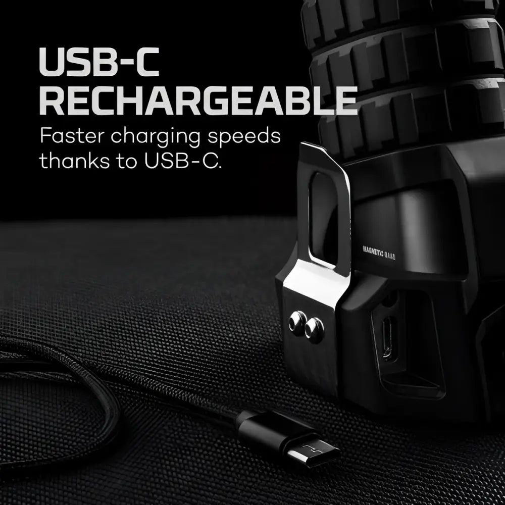 Musta usb-c-ladattava kaapeli magneettisella pohjalla ja teksturoidulla otteella luxtreme sl 50 800m